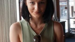 novinha safada sexo na sala de musica